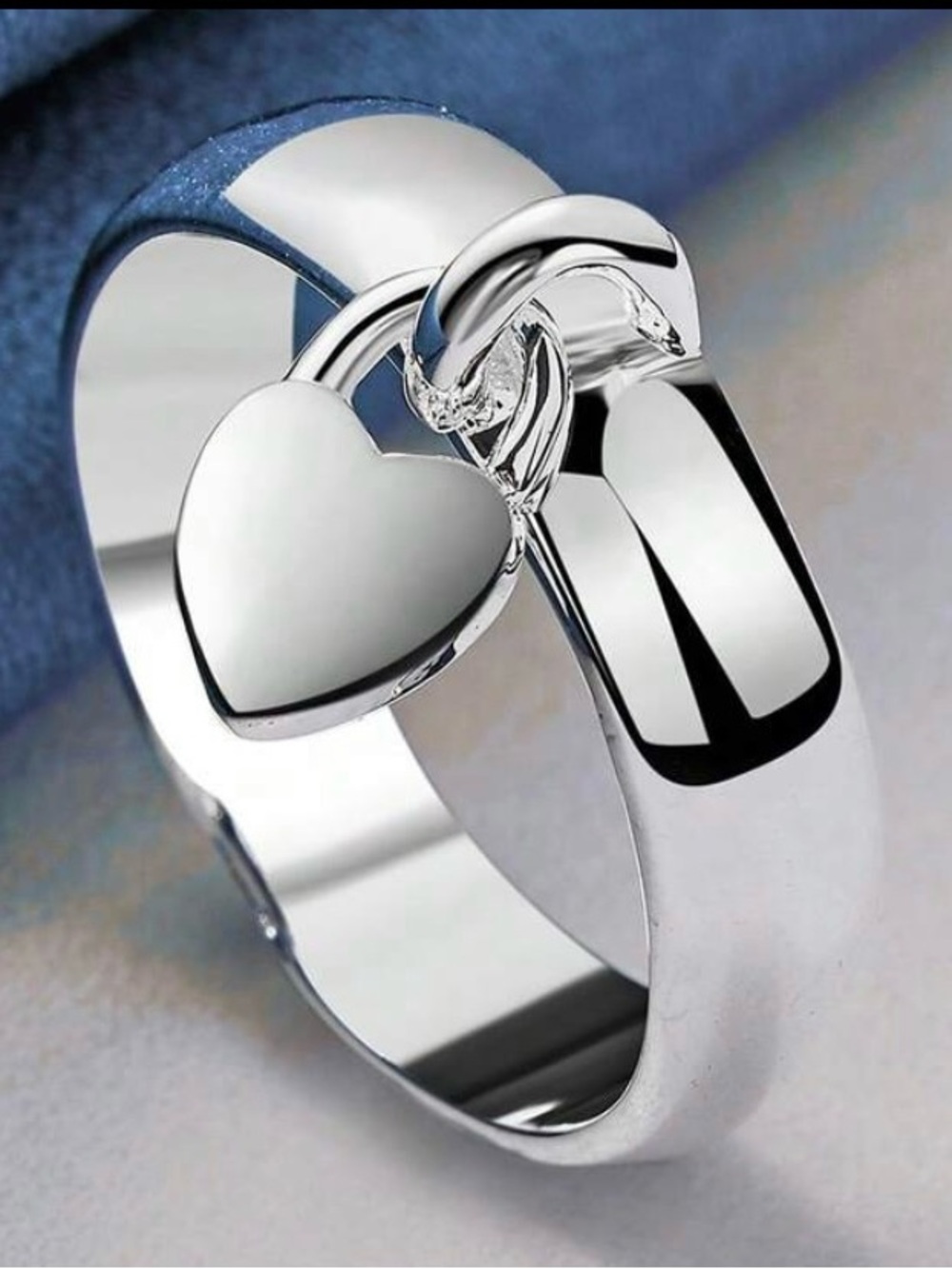 Sterling Silver 925 Heart Knot Women's Ring - Silver sz8